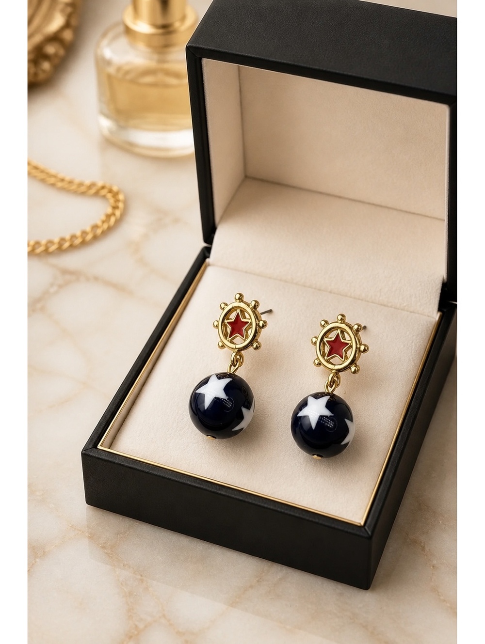 Avon Patriotic Star Flag Bead Dangle Earrings Gold Tone July 4 USA